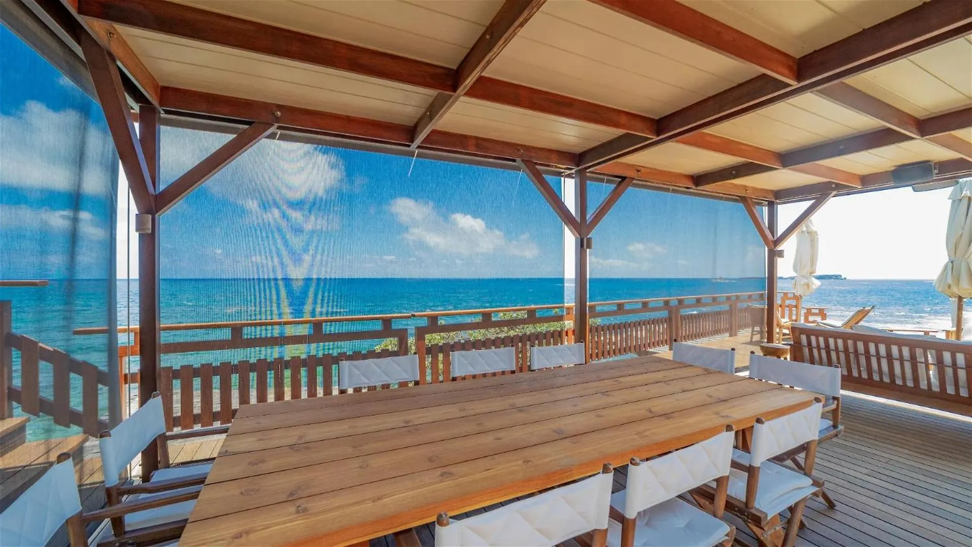 Oceanfront Serenity With Jacuzzi And Heated Swimming Pool Toiny 0*,  سانت بارتيليمي
